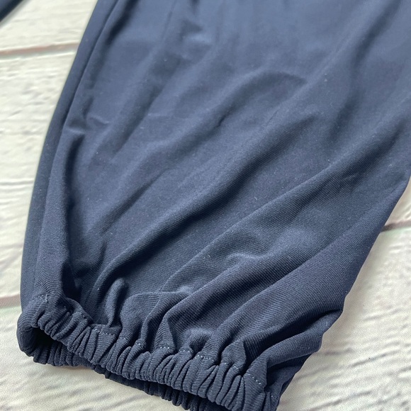 NORMA KAMALI Kulture Rectangle Jog jumpsuit kimono sleeve deep v-neck, size XS - Picture 6 of 13